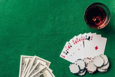 Live dealer at Texas Hold'em Bonus table on aji togel